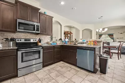 8909 Tenderfoot Lane, Aubrey, TX 76227 - Photo 11