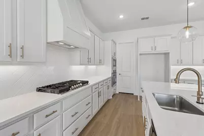 4700 Bishop Street, McKinney, TX 75071 - Photo 11