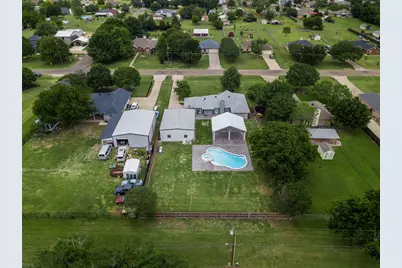 302 Anita Lane, Waxahachie, TX 75165 - Photo 37