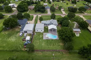 302 Anita Ln, Waxahachie, TX 75165 - Photo 37