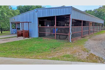 4509 Lazy E Road, Saint Jo, TX 76265 - Photo 13