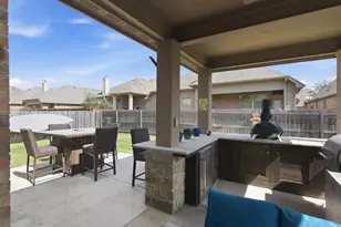 8401 Sandhill Crane Dr, Fort Worth, TX 76118 - Photo 17