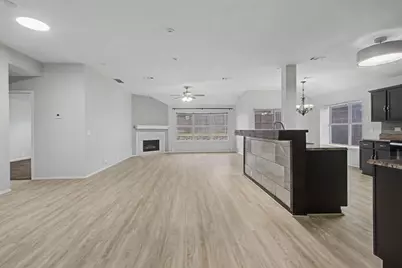 1400 Horseshoe Bend Court, Fort Worth, TX 76131 - Photo 9
