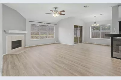 1400 Horseshoe Bend Court, Fort Worth, TX 76131 - Photo 7