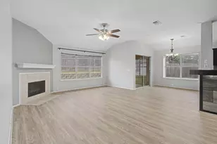 1400 Horseshoe Bend Ct, Fort Worth, TX 76131 - Photo 7