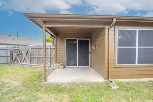 1400 Horseshoe Bend Ct, Fort Worth, TX 76131 - Photo 31
