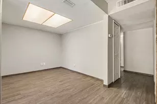 2614 Branch Oaks Dr, Garland, TX 75043 - Photo 17