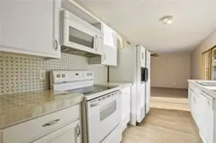 2614 Branch Oaks Dr, Garland, TX 75043 - Photo 17