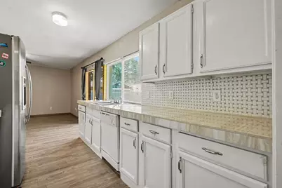 2614 Branch Oaks Drive, Garland, TX 75043 - Photo 9