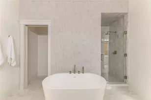 6954 Santa Maria Ln, Dallas, TX 75214 - Photo 21