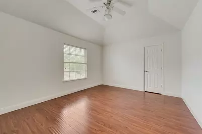 214 Sherwood Drive, Murphy, TX 75094 - Photo 9