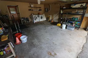 270 SE 26th St, Paris, TX 75460 - Photo 23
