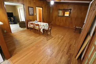 270 SE 26th St, Paris, TX 75460 - Photo 5