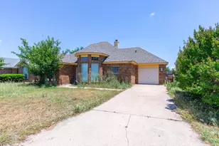 3873 Purdue Ln, Abilene, TX 79602 - Photo 3