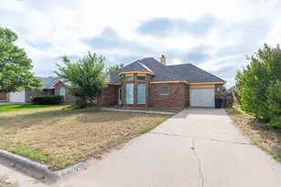 3873 Purdue Ln, Abilene, TX 79602 - Photo 3