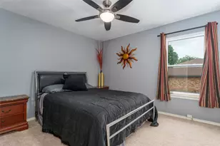 829 Woodridge Dr, Fort Worth, TX 76120 - Photo 27
