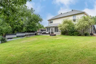 829 Woodridge Dr, Fort Worth, TX 76120 - Photo 35