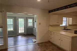 804 Carroll Dr, Garland, TX 75041 - Photo 7