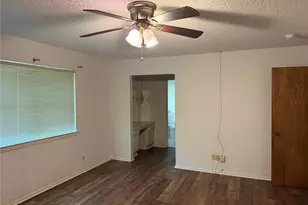 804 Carroll Dr, Garland, TX 75041 - Photo 17