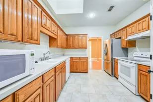 1136 Park Glen, Crowley, TX 76036 - Photo 7