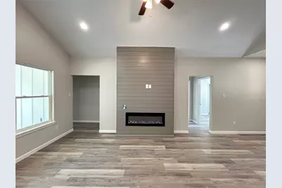 921 Putman Street, Sulphur Springs, TX 75482 - Photo 5