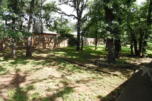 1912 Druid Ln, Fort Worth, TX 76112 - Photo 11