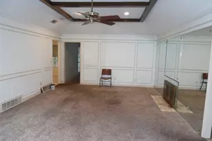 1912 Druid Ln, Fort Worth, TX 76112 - Photo 15