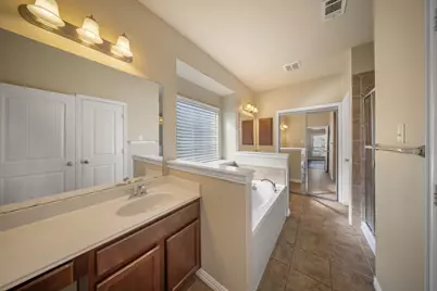 533 Shasta Street, DeSoto, TX 75115 - Photo 9