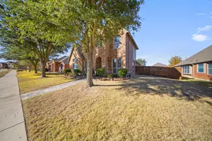 533 Shasta St, DeSoto, TX 75115 - Photo 13
