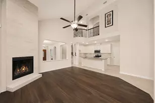 533 Shasta St, DeSoto, TX 75115 - Photo 3