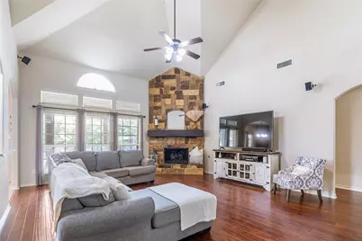 11825 Wolfcreek Lane, Fort Worth, TX 76244 - Photo 7