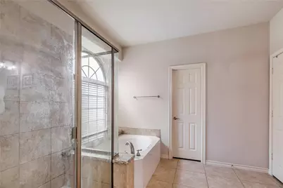 11825 Wolfcreek Lane, Fort Worth, TX 76244 - Photo 21