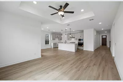 8620 Bur Oak Drive, Justin, TX 76247 - Photo 5