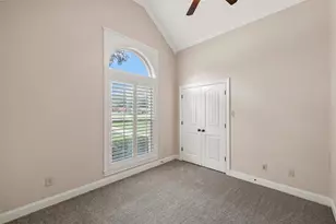 112 Stone Manor Dr, McGregor, TX 76657 - Photo 21