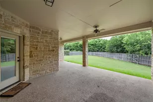 112 Stone Manor Dr, McGregor, TX 76657 - Photo 33