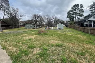 135 Island Park Dr, Gun Barrel City, TX 75156 - Photo 15