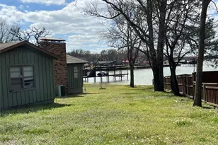 135 Island Park Dr, Gun Barrel City, TX 75156 - Photo 19