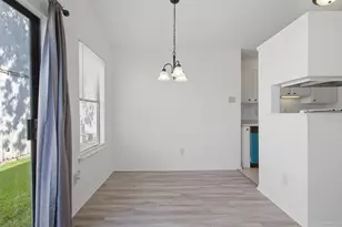 10339 Limestone Dr, Dallas, TX 75217 - Photo 11