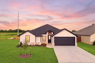 1600 Oleander Dr, Tolar, TX 76476 - Photo 1