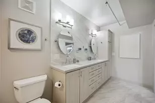 1005 S Shepherd Dr, Houston, TX 77019 - Photo 19