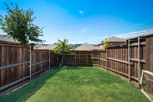 2420 Evening Stone Dr, Little Elm, TX 76227 - Photo 21