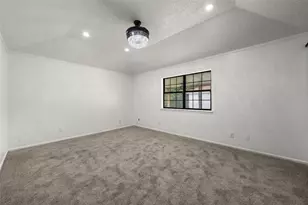 139 Claire Newell Ln, Waco, TX 76705 - Photo 11