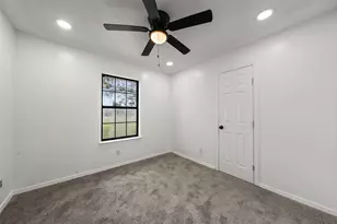 139 Claire Newell Ln, Waco, TX 76705 - Photo 11