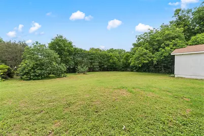 139 Claire Newell Lane, Waco, TX 76705 - Photo 15