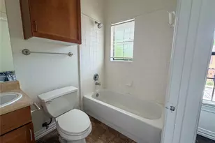 2410 S 2nd St, Waco, TX 76706 - Photo 15