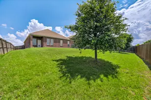 552 Winnetka Dr, Oak Point, TX 75068 - Photo 35