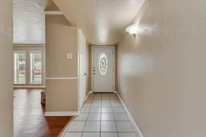 5033 Avery Lane, The Colony, TX 75056 - Photo 9