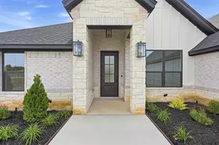 1041 Arbor Vista Dr, Azle, TX 76020 - Photo 3