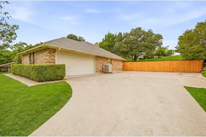145 Deer Creek Drive, Aledo, TX 76008 - Photo 23