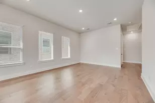 901 Ash Rd, Plano, TX 75075 - Photo 11